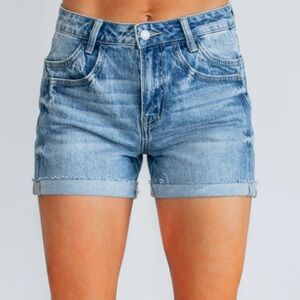 NWT Vervet Rebecca Denim Shorts in Nostalgic Size L